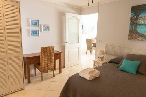 Apartamento Oceanfront Barracuda At Den Laman