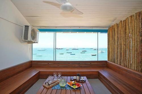 Hostal Sofia's On The Beach