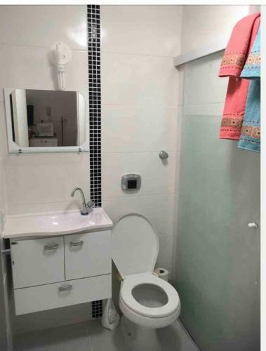 Apartamento Apto Pr�x A Praia Com AC Para 4 Pessoas