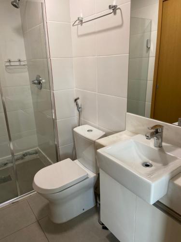 Apartamento Flat Confort�vel E Espa�oso (Apto 808)