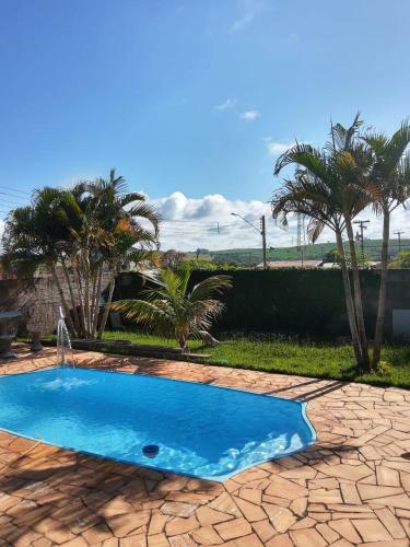 Casa Com Piscina Brotas/patrim�nio.