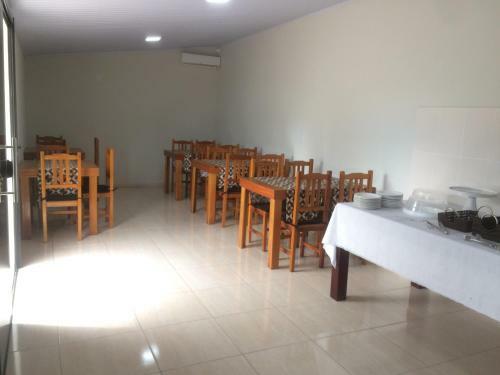 Hostal Na��es Pousada Hotel