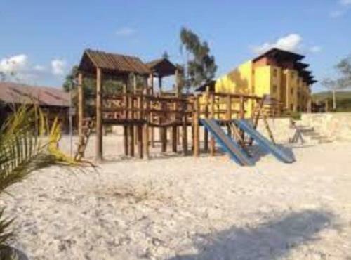 Apartamento Winterville Resort - Gravat�