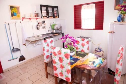 Excelente Apartamento - Fam�lia Mangas Monteiro