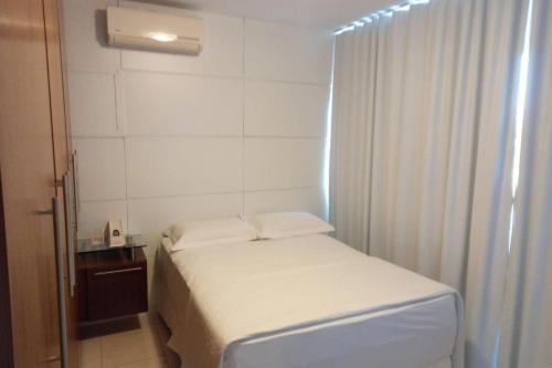 Apartamento Edif�cio Canoa Paju�ara - Apto 302