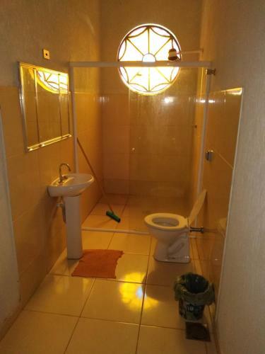 Bed & Breakfast Pr�ximo A Uem Com Caf� Da Manh�