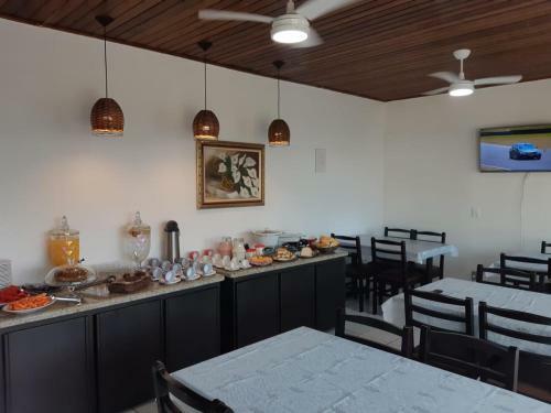 Hostal Pousada Praia Mongagu�