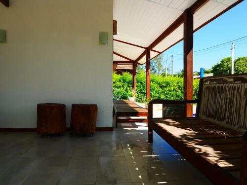 Luxury Villa - Madeiro
