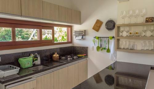Luxury Villa - Madeiro