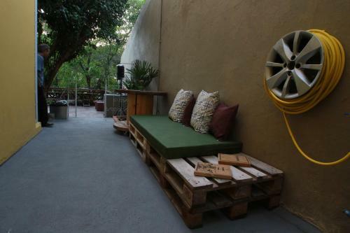 Hangar Rio Hostel