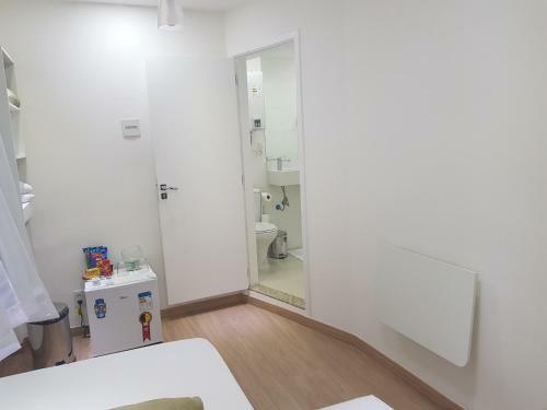 Quarto Privativo Em Condominio