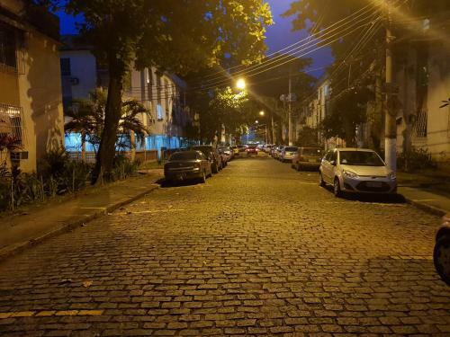 Quarto Privativo Em Condominio