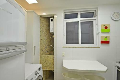 Apartamento Lindo Sala E Quarto Para 4 Pessoas Em Copacabana