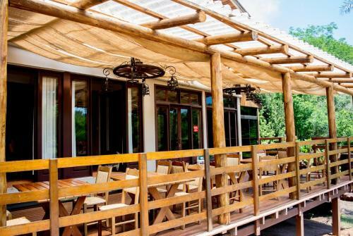 Hotel Fazenda Tr�s Cascatas