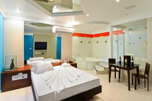 Hotel Motel Rams�s II