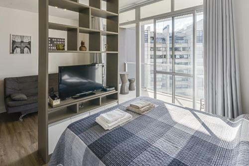 Apartamento Flat Com Wifi Ao Lado Da Ponte Estaiada Sp