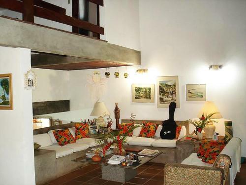 Guaec�, Casa Com Wi-fi E Lazer A 60 Metros Da Praia