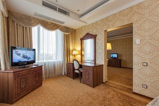 Sk Royal Hotel