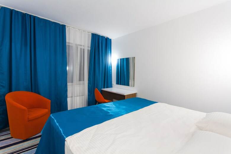 Posada Global Sky Hotel