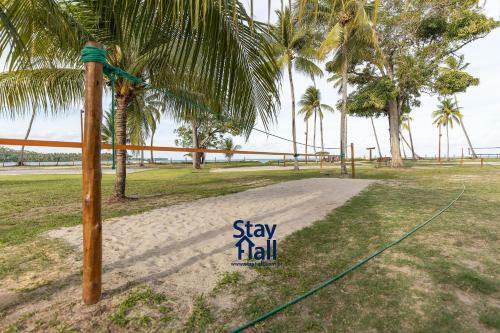 Localiza��o Perfeita E Condom A Beira Mar - Piscina Particular