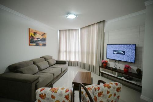 Apartamento L098 - Residencial Athenas 204