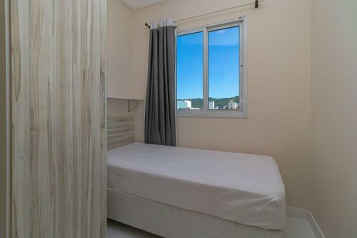 Aluguel Apartamento 4 Su�tes Com Jacuzzi Bombas Sc