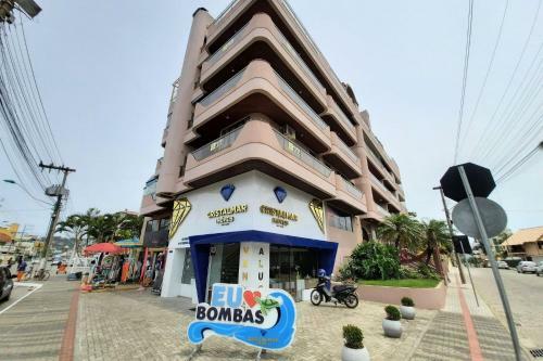 Apartamento Cod 110 Edif�cio Acapulco Bombas