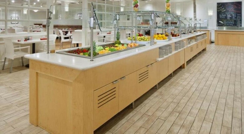 Hotel Doubletree By Hilton At The Entrance To Universal Orlando