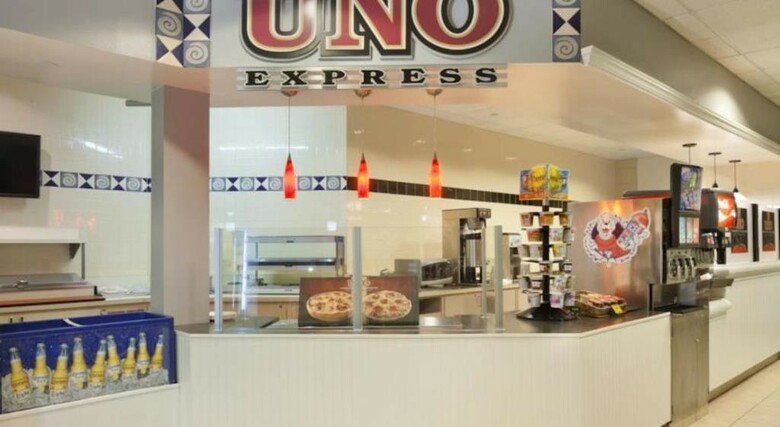 Hotel Doubletree By Hilton At The Entrance To Universal Orlando