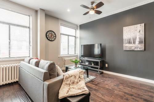 Upscale 1br - Boutique Apartment - Prime Location!