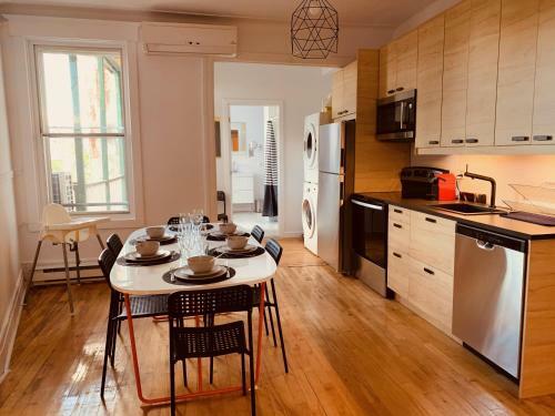 Apartments Near Montreal?s Metro Frontenac