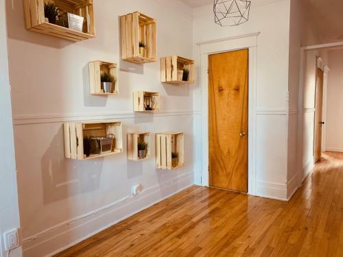Apartments Near Montreal?s Metro Frontenac