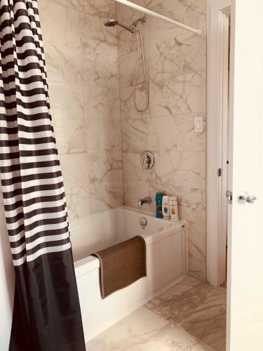 Apartments Near Montreal?s Metro Frontenac