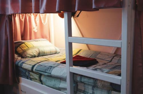 Dom Hostel
