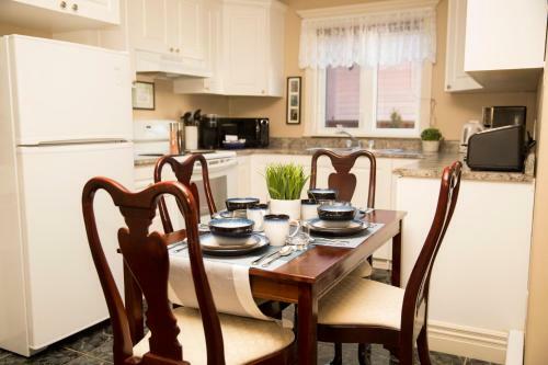 Hostal Park Avenue Suites