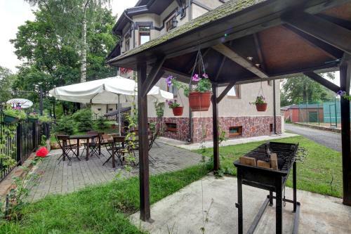 Shuvaloff Hotel