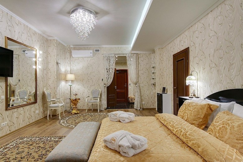 Men'k Kings Hotel