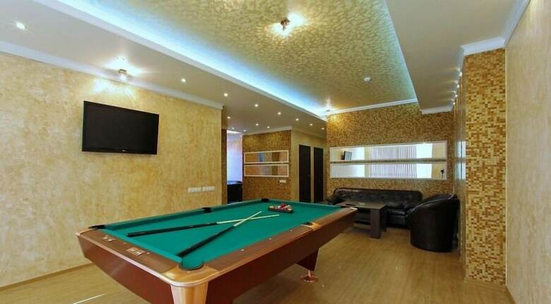 Men'k Kings Hotel