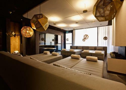 The Hide Apartments
