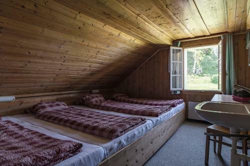 Albergue Rigi-burggeist Alpine Guesthouse