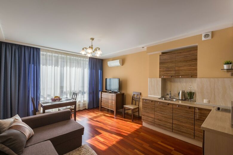 Sharf Hotel