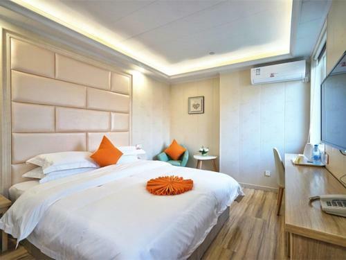 Shell Shanghai Baoshan Districtsongbin Road Subway Station Hotel