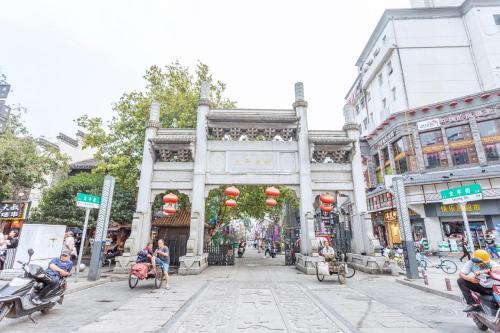 Sunshine City View Apartment
