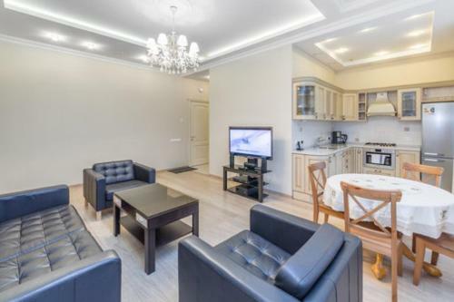 Apartamentos Goodrest On Marata