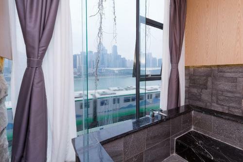 Mirage.shiguang Liyu Quanjiangjing Hotel