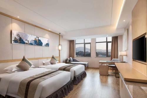 Hotel Ramada Plaza By Wyndham Enshi
