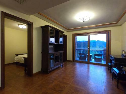 Hotel Walker Changhua Brook Villa&residence