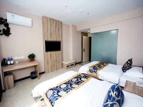 Shell Hefei Changjiang West Road Nangang Subway Station Hotel