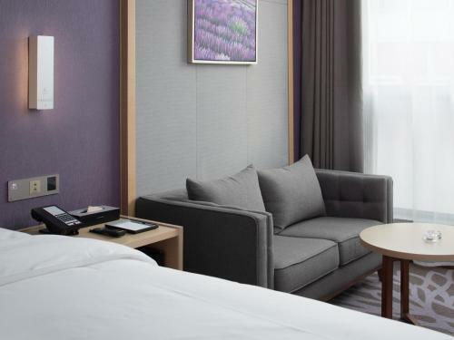 Lavande Hotel Yangchun Donghu