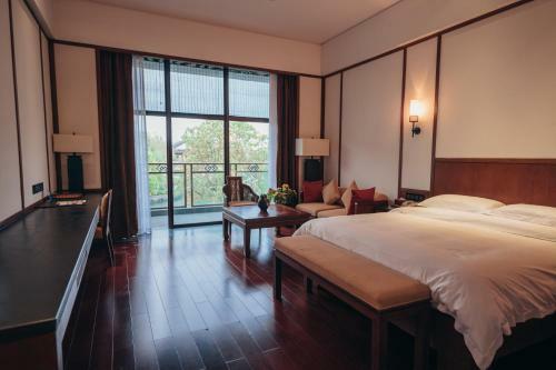 Hotel ??????????